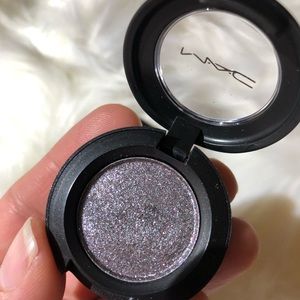 MAC dazzleshadow